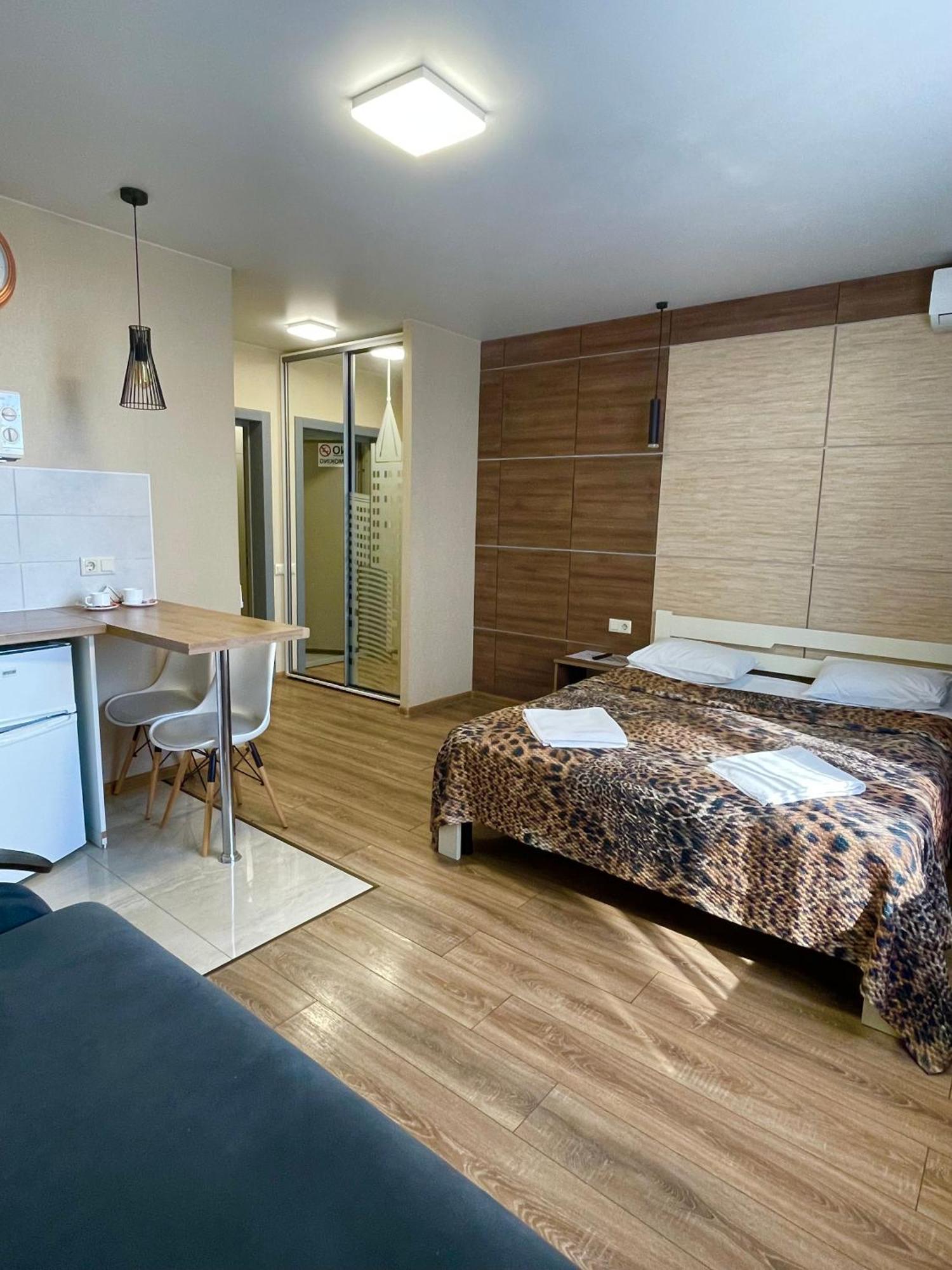 East Residence Kyiv Exterior photo