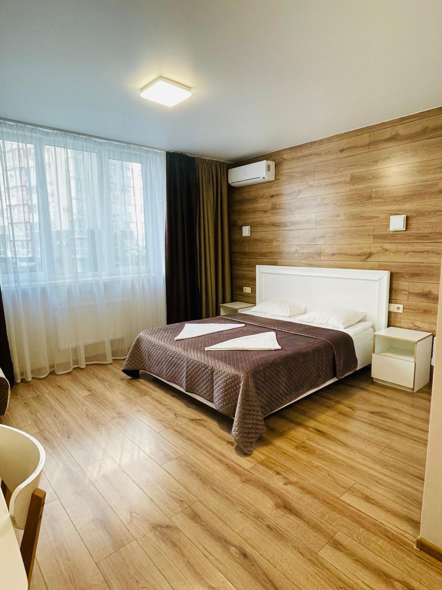 East Residence Kyiv Exterior photo